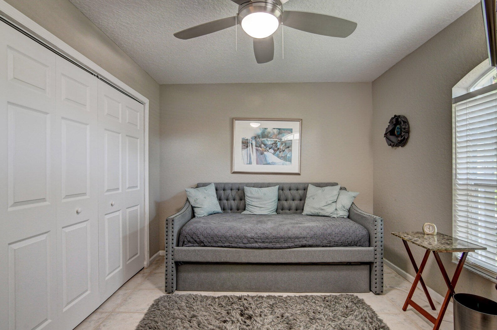 6590 Maybrook Rd, Boynton Beach FL 33437-6411 exterior