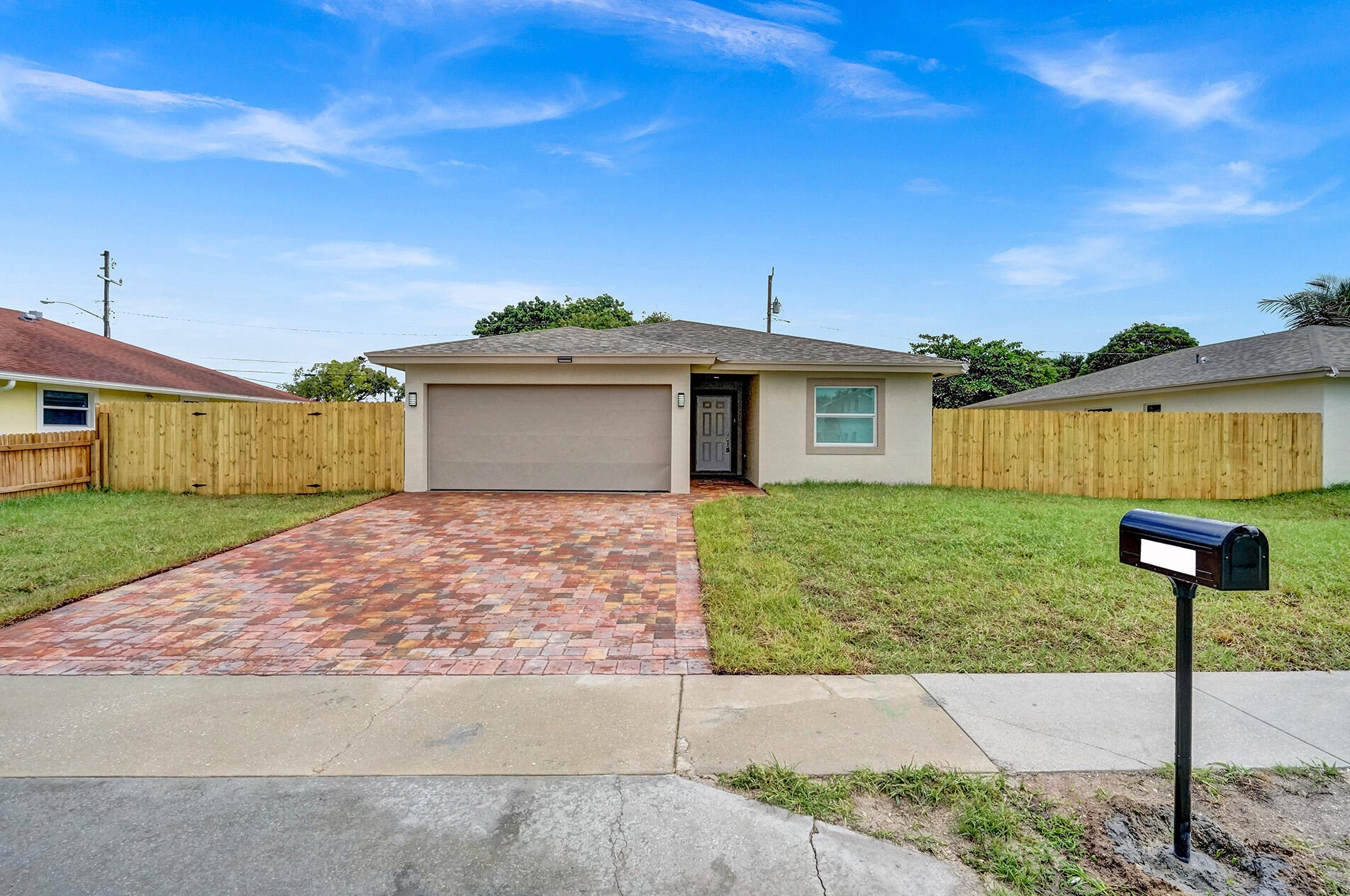 410 12 Ave, Boynton Beach FL 33435-6050 exterior