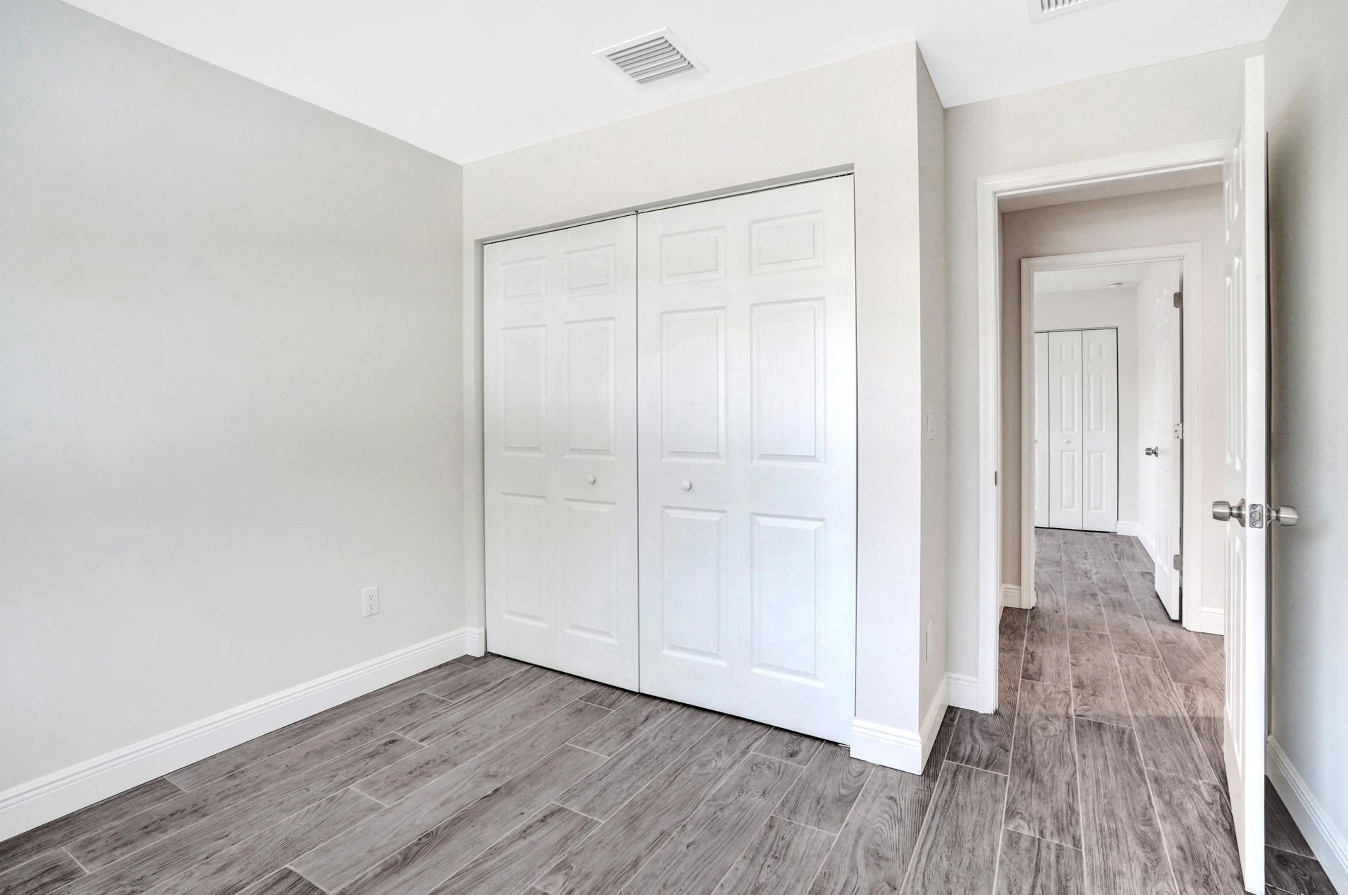 410 12 Ave, Boynton Beach FL 33435-6050 exterior