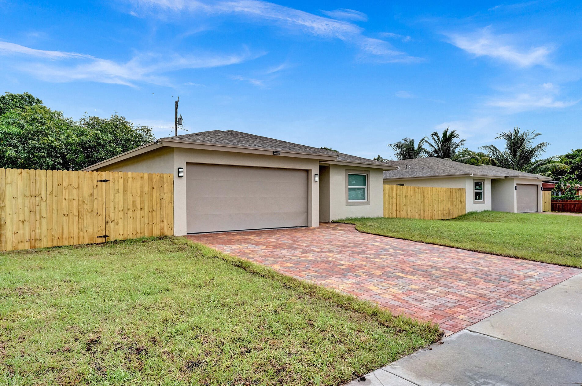 410 12 Ave, Boynton Beach FL 33435-6050 exterior