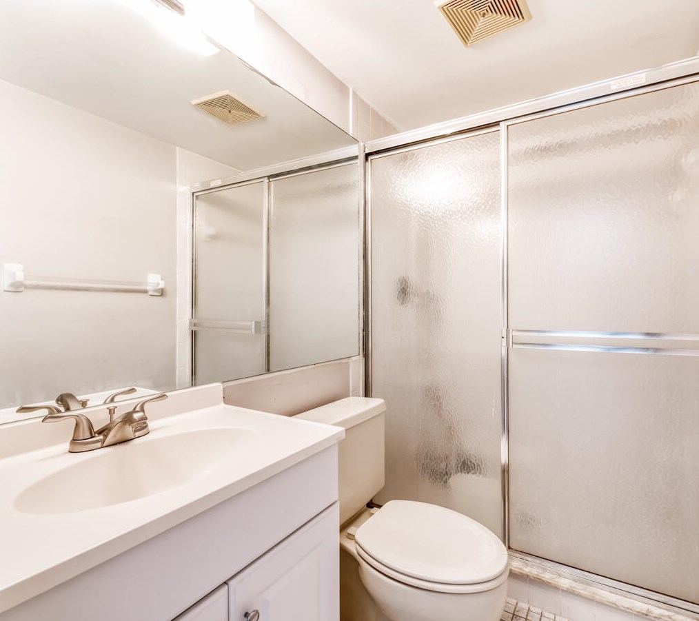 890 Federal Hwy, Lake Worth FL 33462-1870 exterior