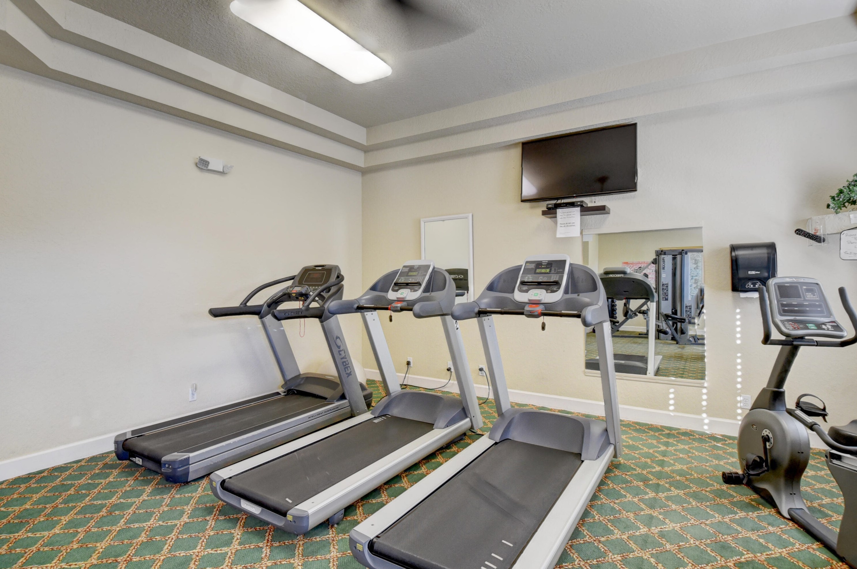 5881 Royal Clb Dr, Boynton Beach FL 33437-4278 exterior