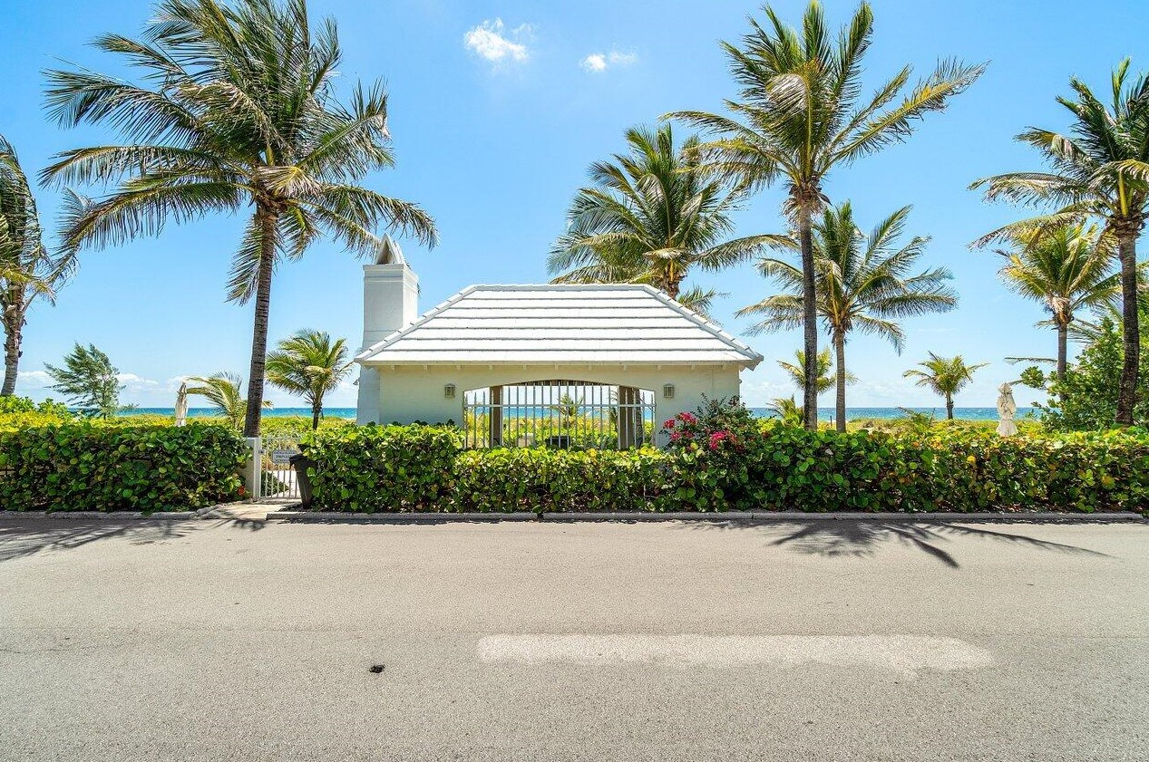 111 Reef Rd, Palm Beach, FL 33480