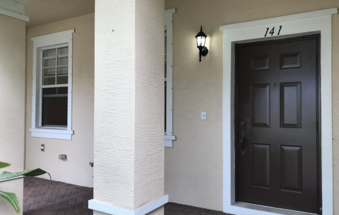 141 Thatch Palm Cir, Jupiter FL  33458-7165 exterior