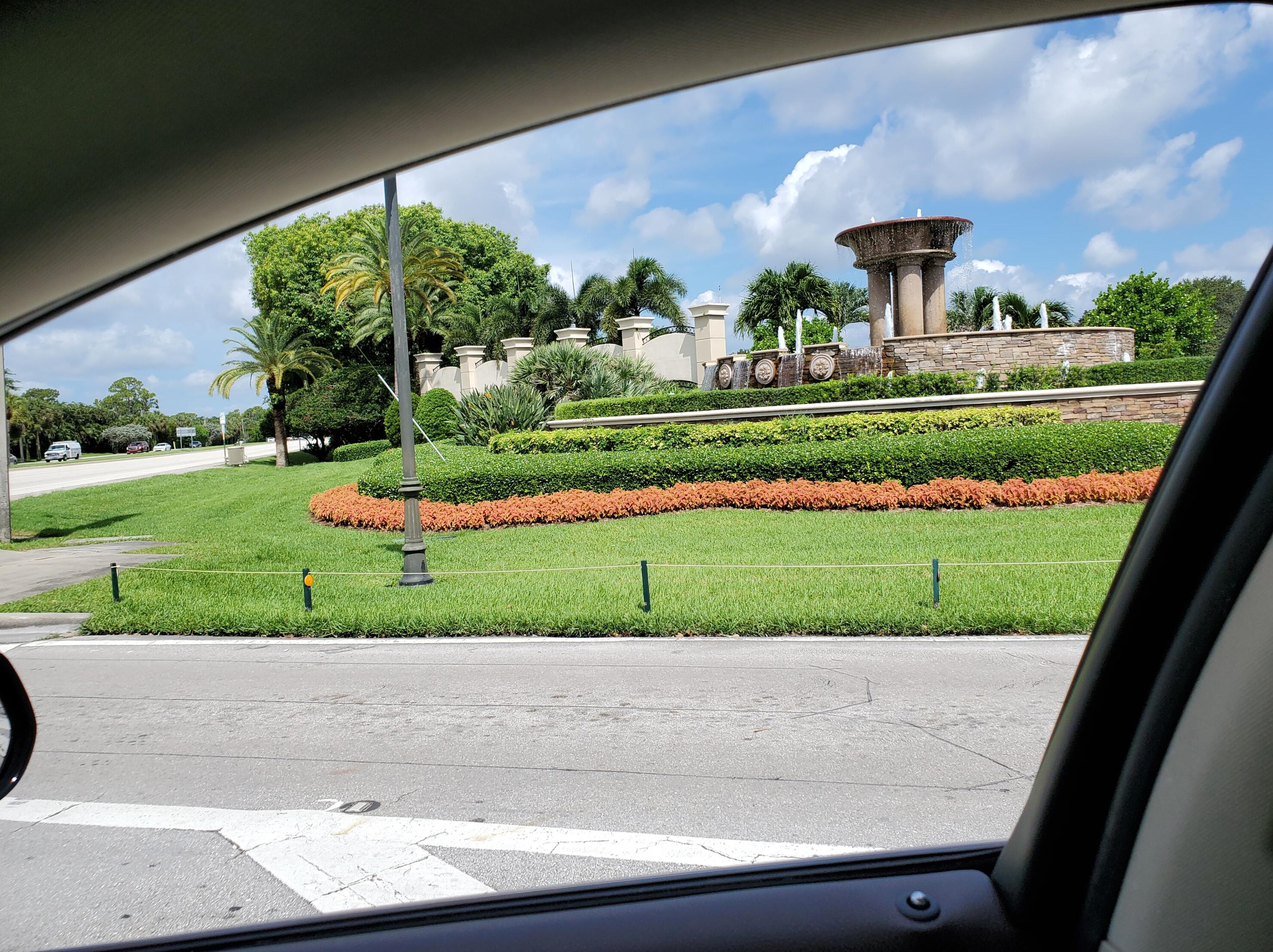 2804 Bridgewood Dr, Boca Raton FL  33434-4123 exterior