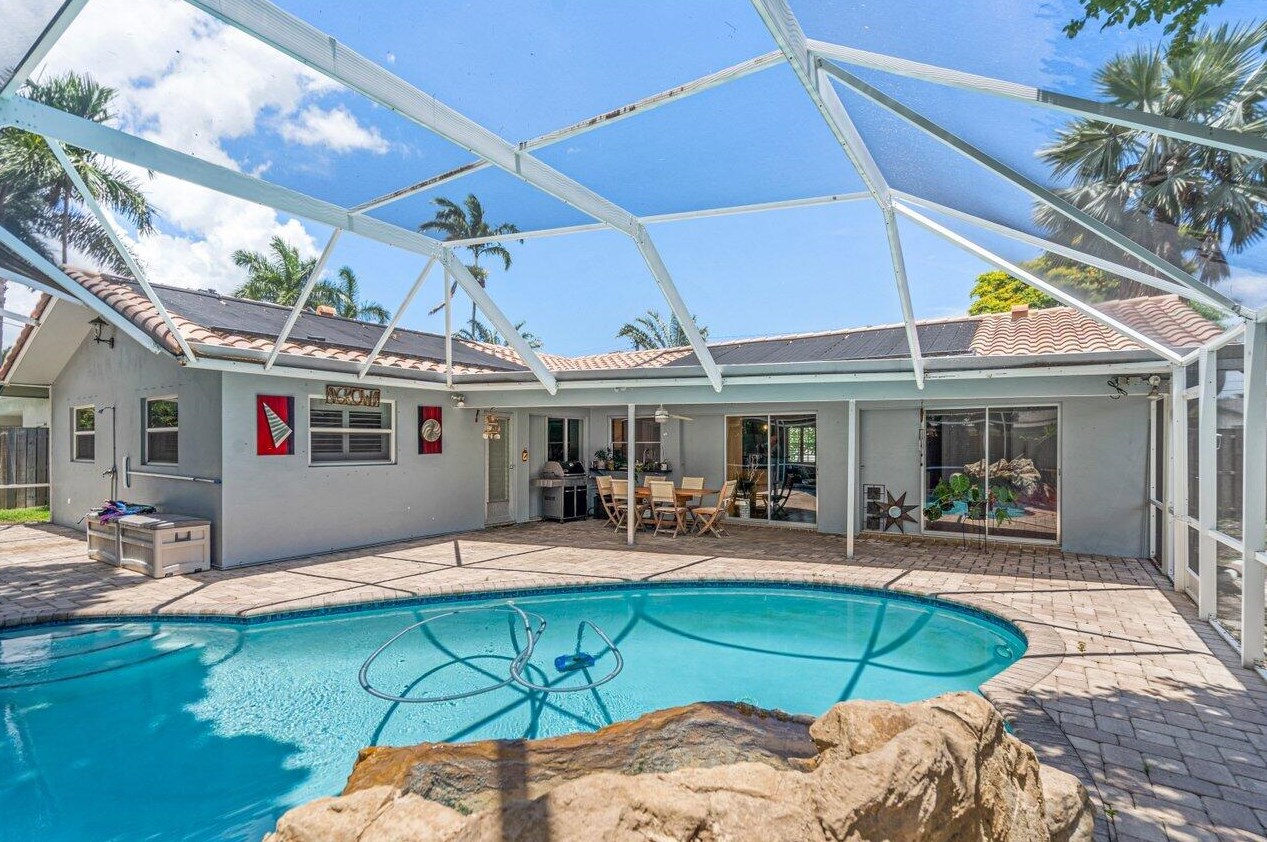 105 Orchard Ridge Ln, Boca Raton FL  33431-3933 exterior