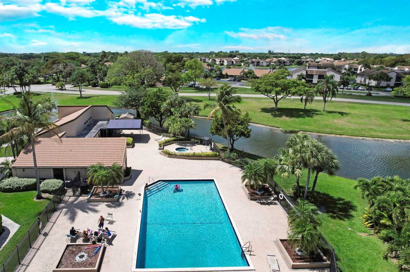 8713 Boca Glades Blvd, Boca Raton FL  33434-4053 exterior