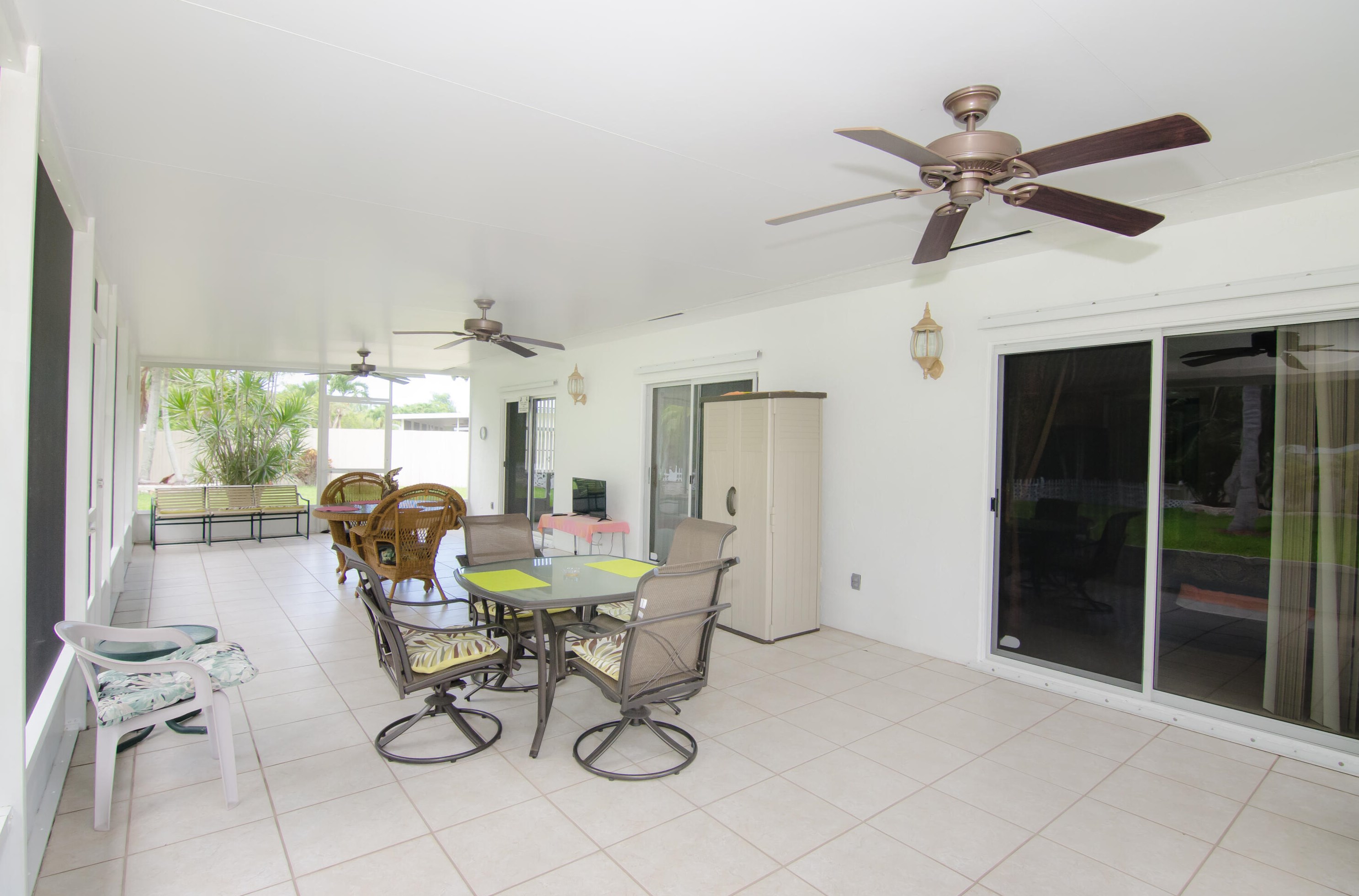 180 Sims Creek Ln, Jupiter FL  33458-7984 exterior