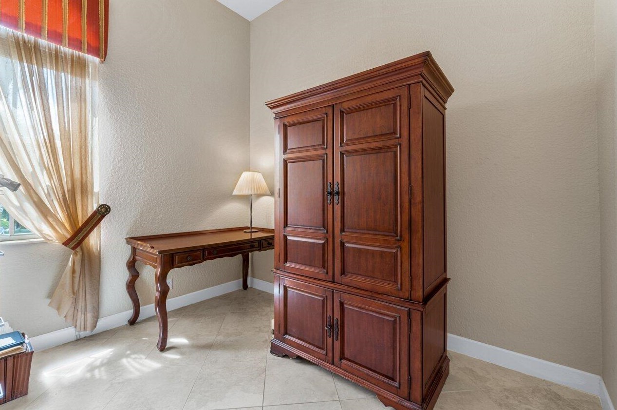 10407 Cypress Lk Preserve Dr, Lake Worth FL 33449-4610 exterior