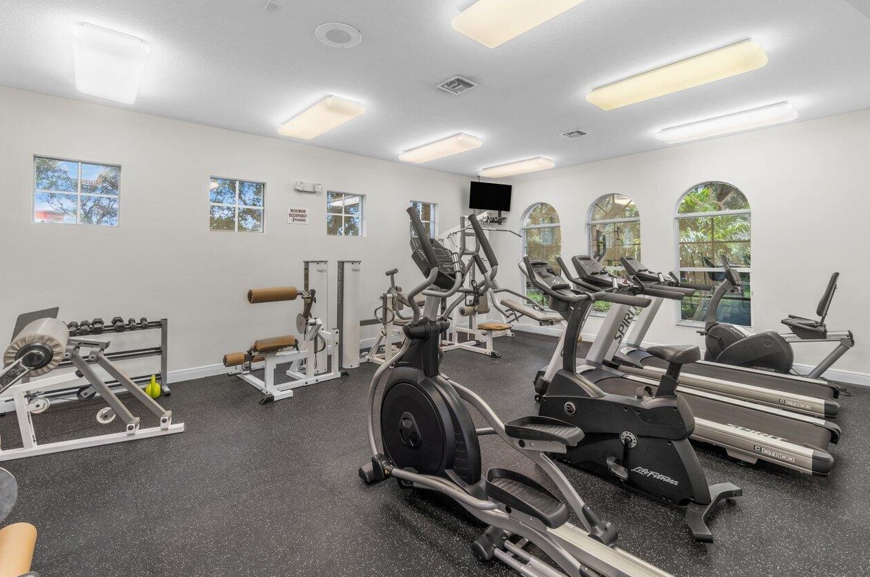 10407 Cypress Lk Preserve Dr, Lake Worth FL 33449-4610 exterior