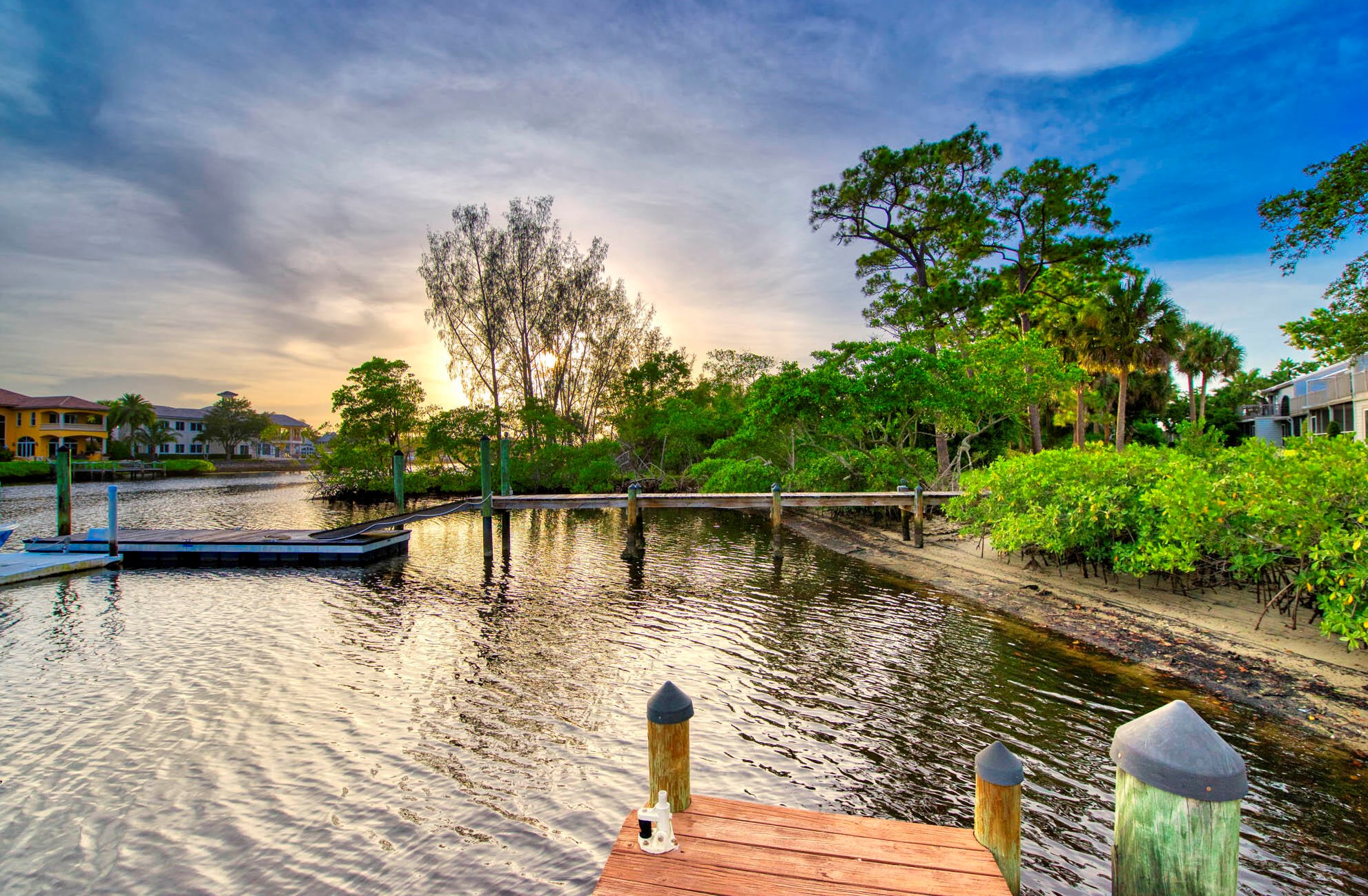 9110 Riverfront Ter, Jupiter FL  33469-3925 exterior