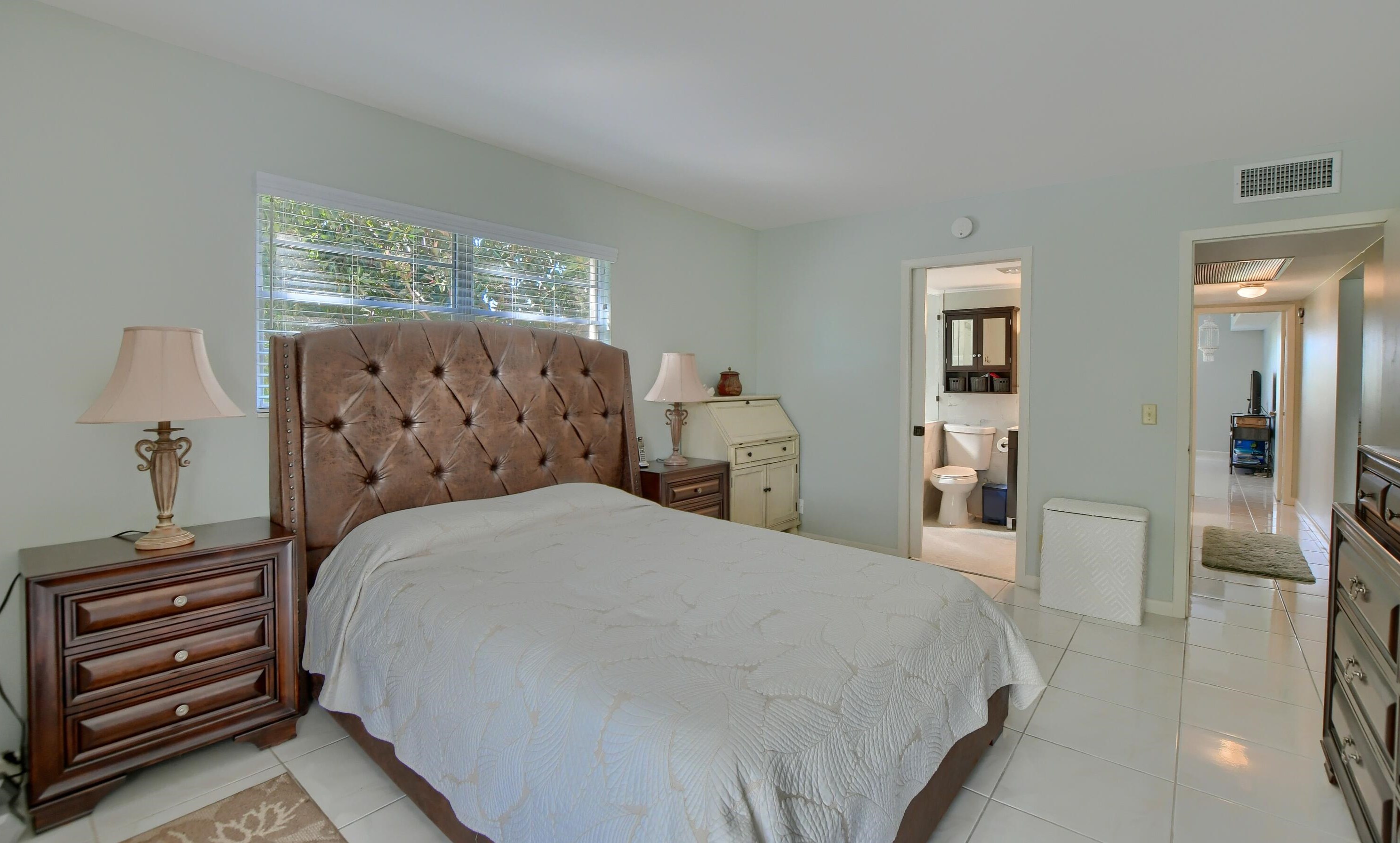 3039 Newcastle C, Boca Raton FL  33434-4626 exterior