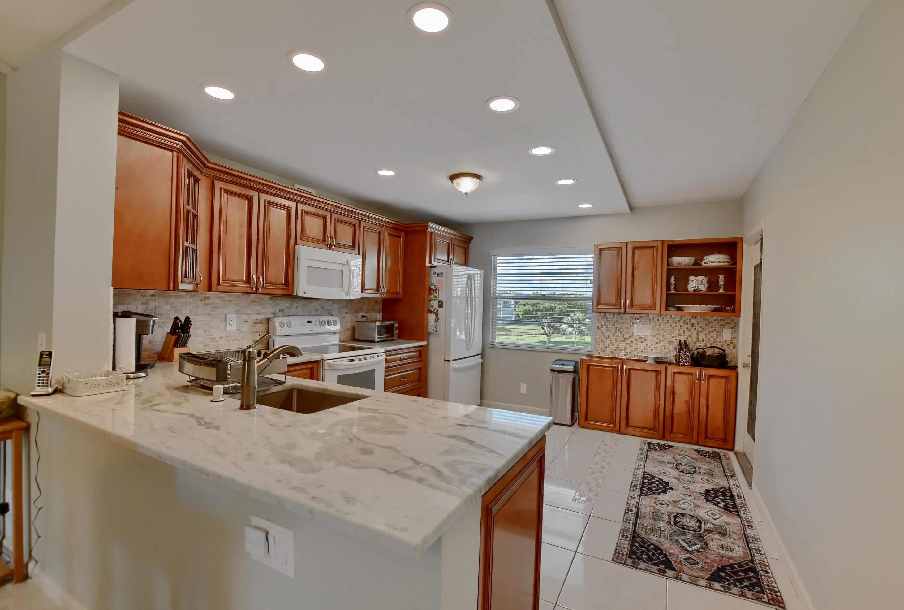 3039 Newcastle C, Boca Raton FL  33434-4626 exterior