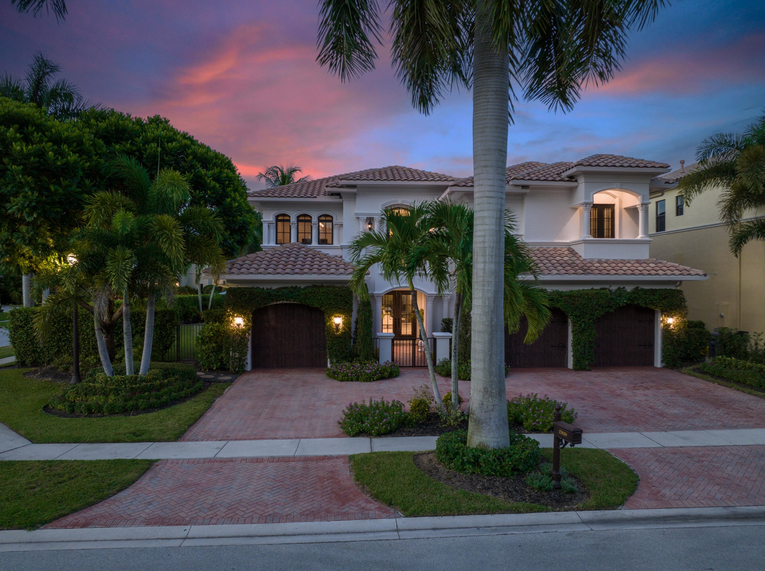 17830 Monte Vista Dr, Boca Raton FL  33496-1054 exterior