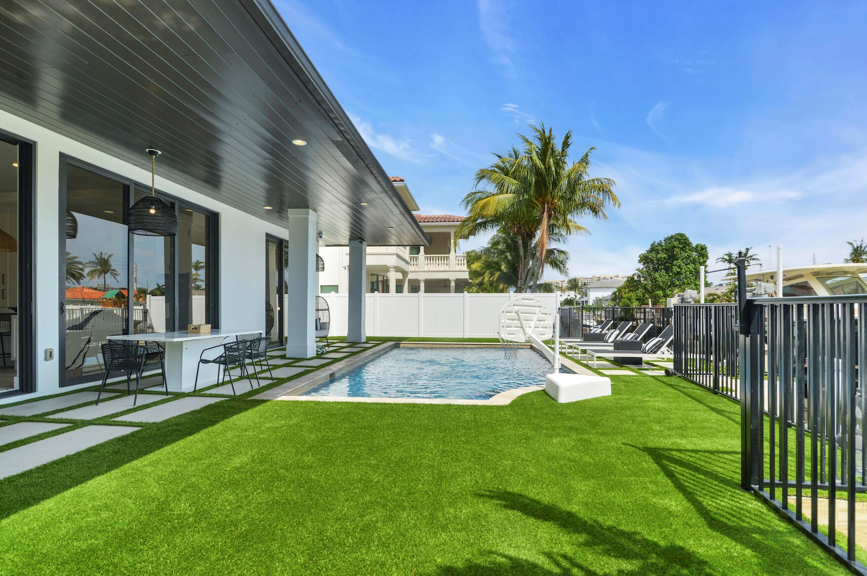 710 69th St, Boca Raton FL  33487-2424 exterior