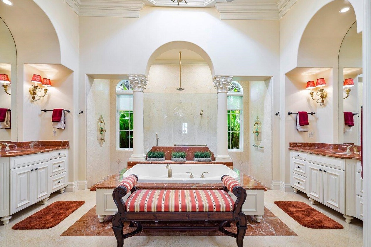 317 Old Jupiter Beach Rd, Jupiter FL  33477-5034 exterior