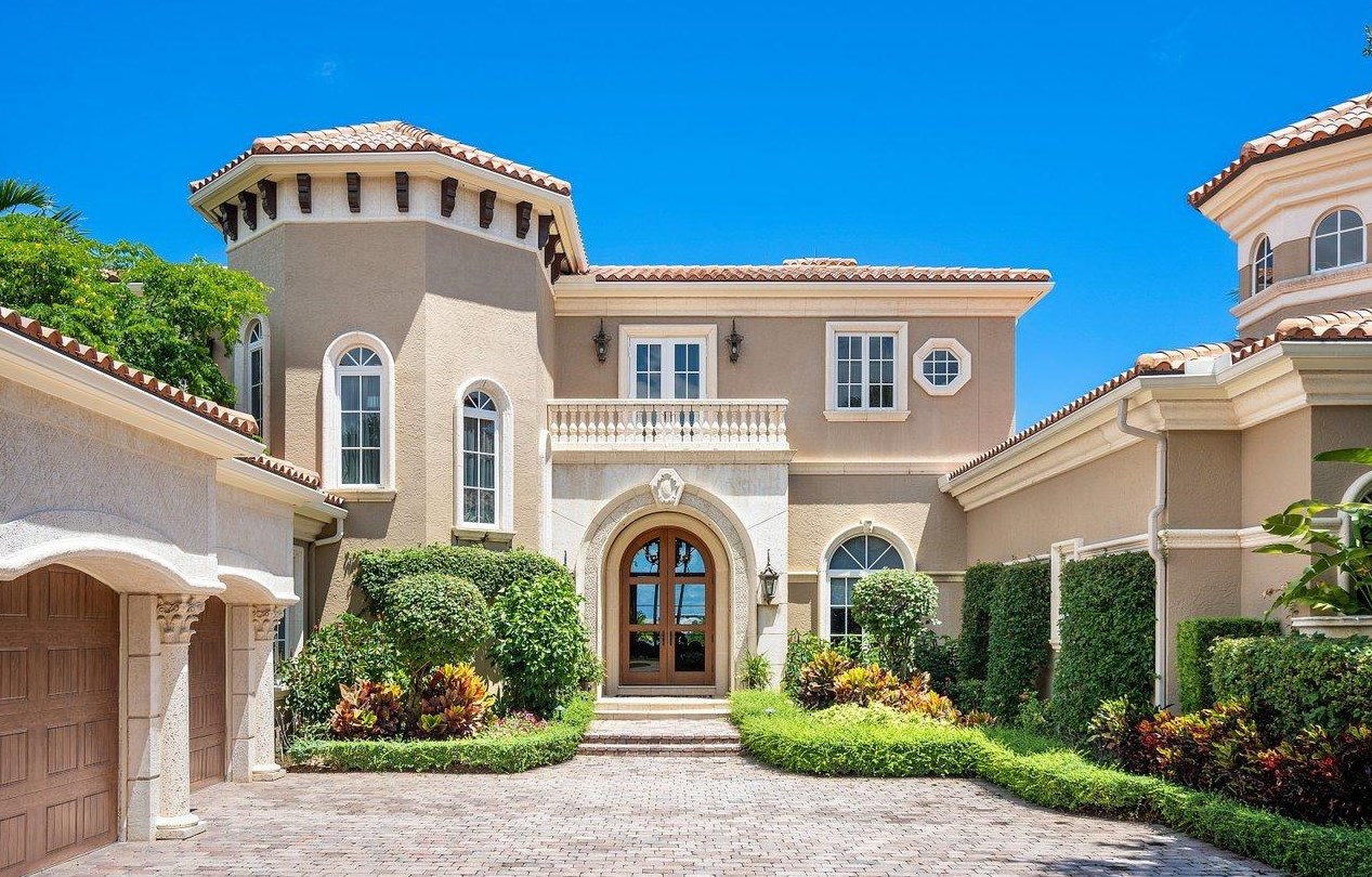 317 Old Jupiter Beach Rd, Jupiter FL  33477-5034 exterior