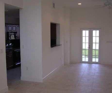 928 Federal Hwy, Lake Worth FL 33460-2649 exterior