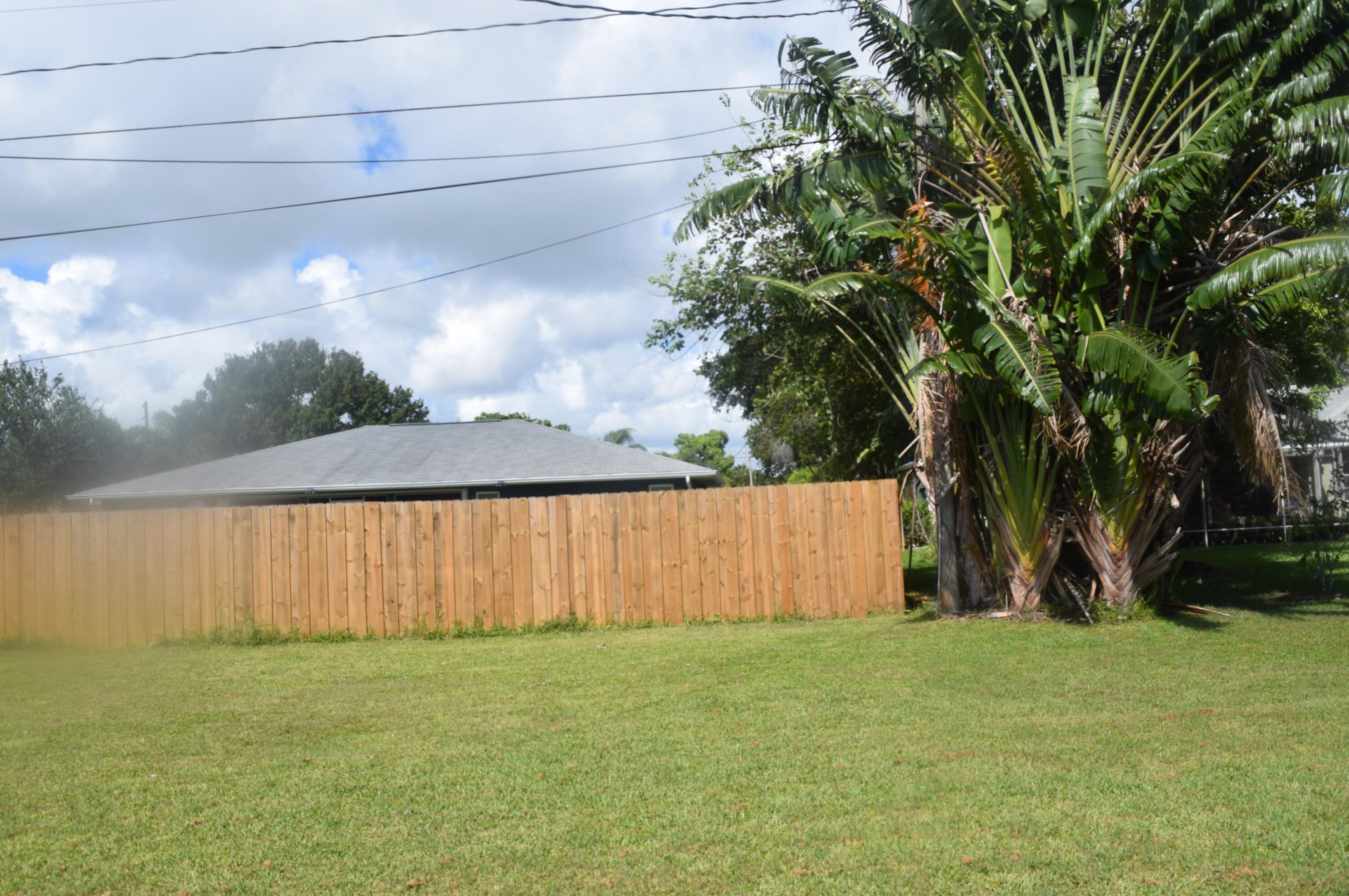 1782 Gaskins Cir, Fort Pierce FL  34952-6635 exterior