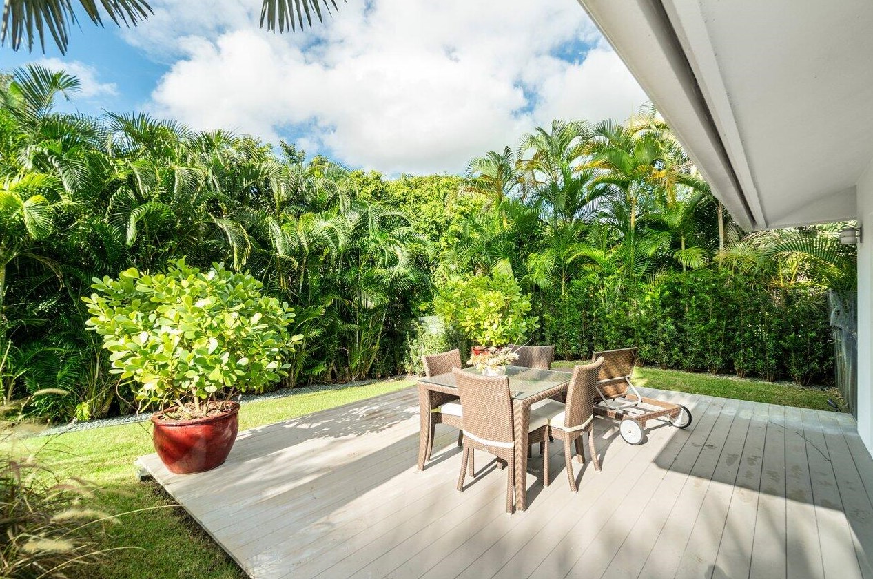 17844 Scarsdale Way, Boca Raton FL  33496-1333 exterior