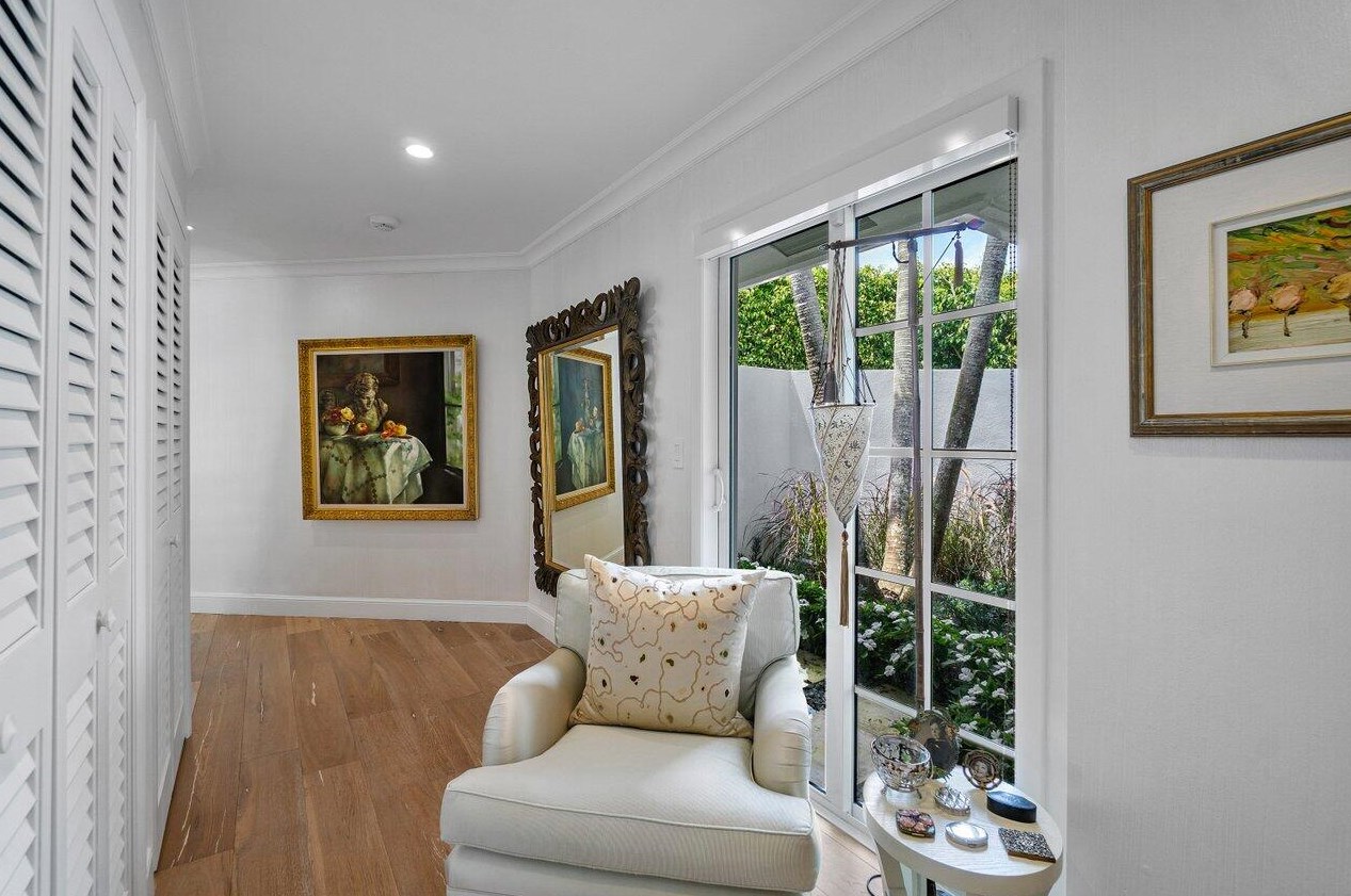 17844 Scarsdale Way, Boca Raton FL  33496-1333 exterior