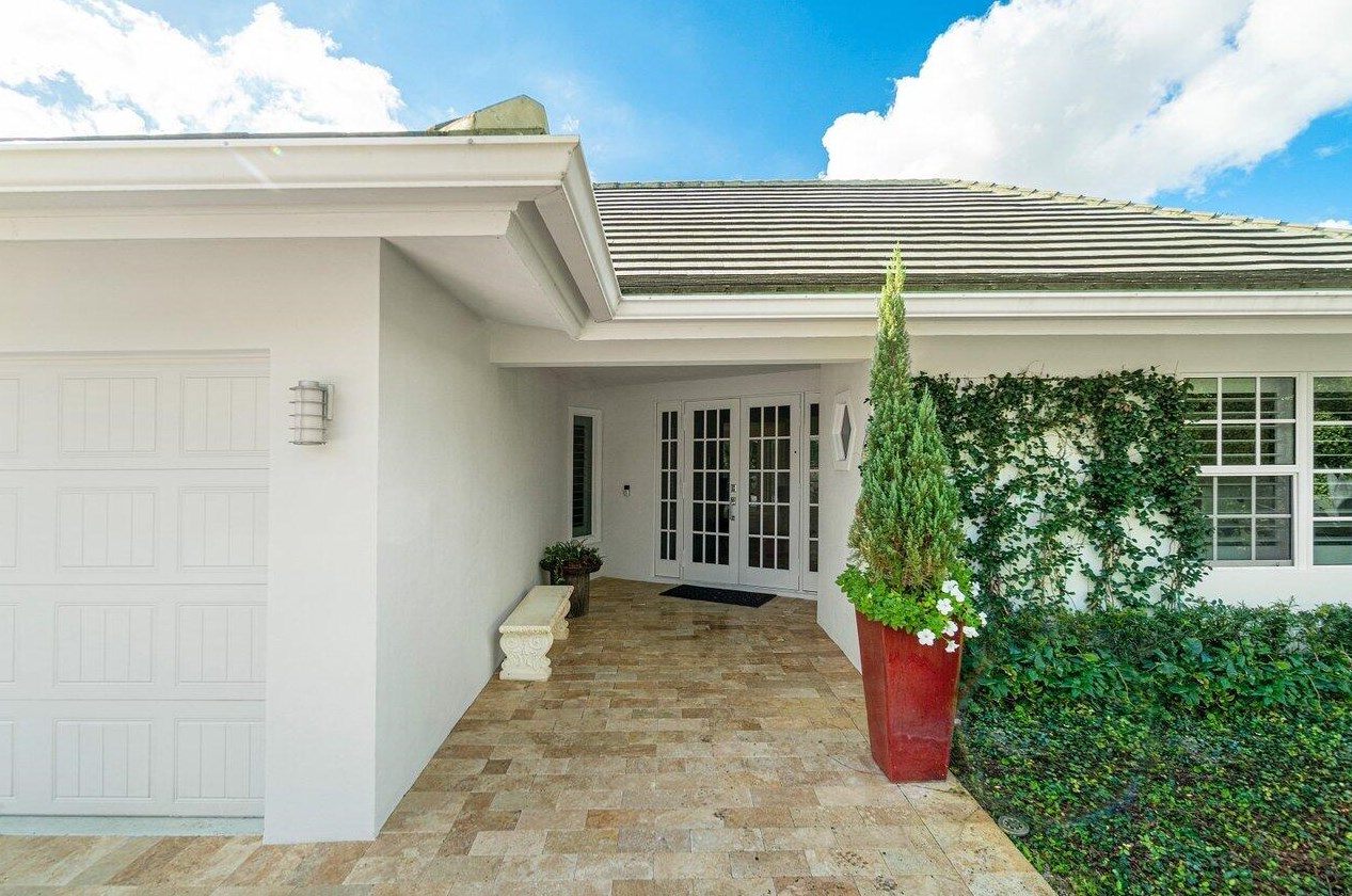 17844 Scarsdale Way, Boca Raton FL  33496-1333 exterior