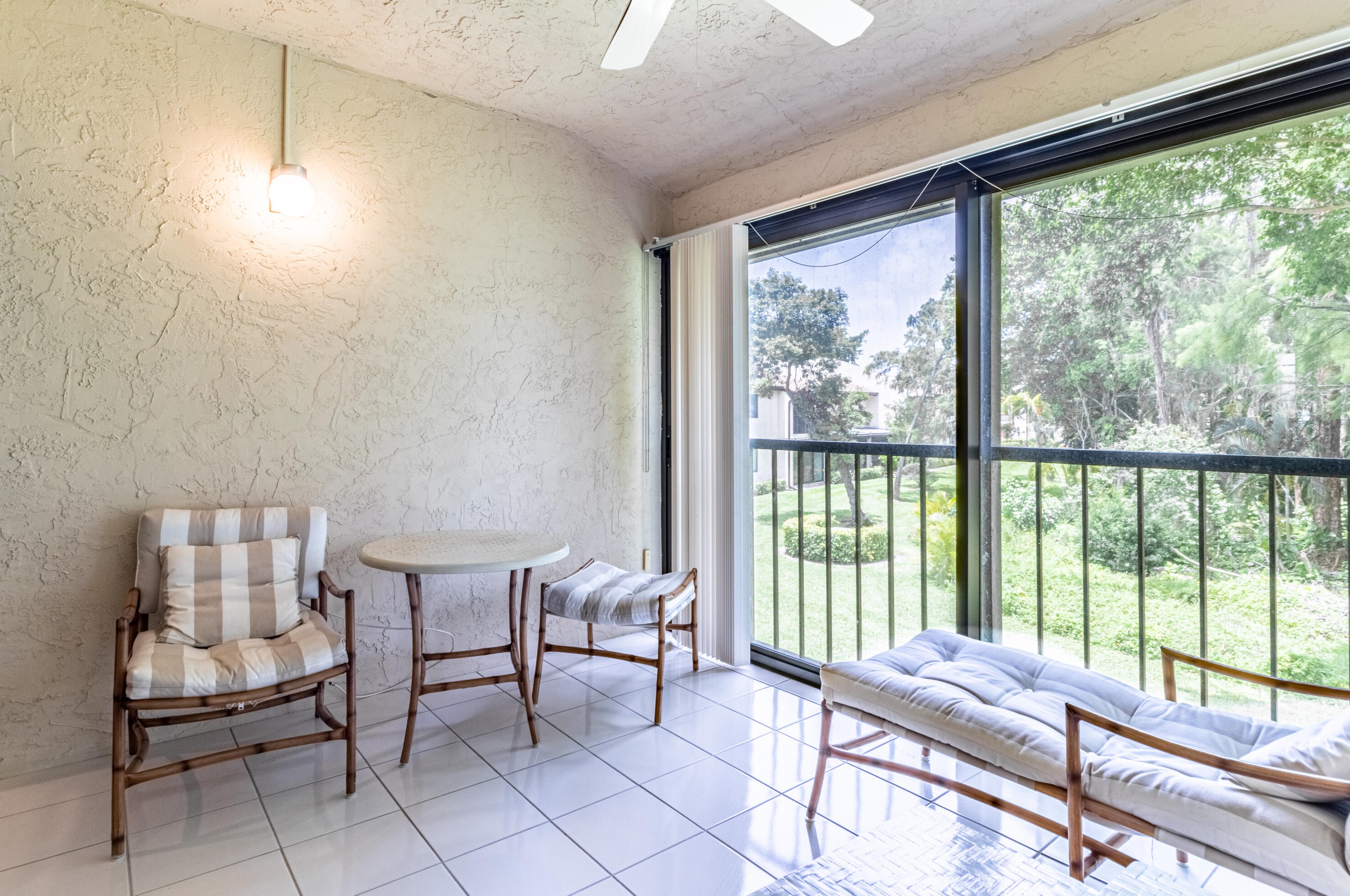 21946 Arriba Real, Boca Raton FL 33433-3193 exterior