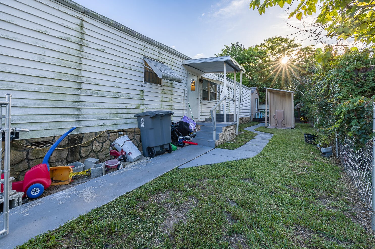 23079 Atlantic Cir, Boca Raton FL  33428-5643 exterior