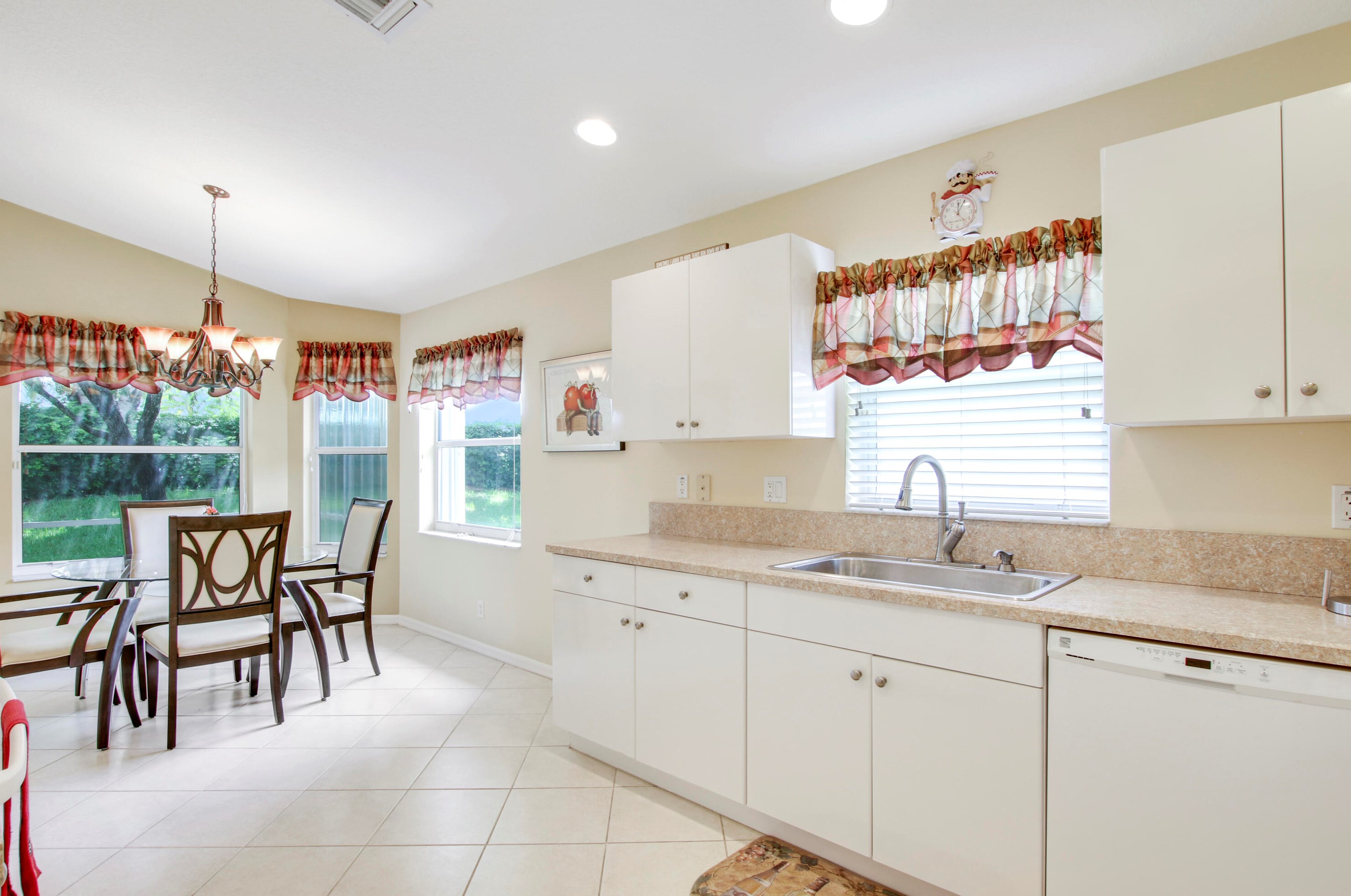 6460 Via Primo St, Lake Worth FL 33467-6158 exterior