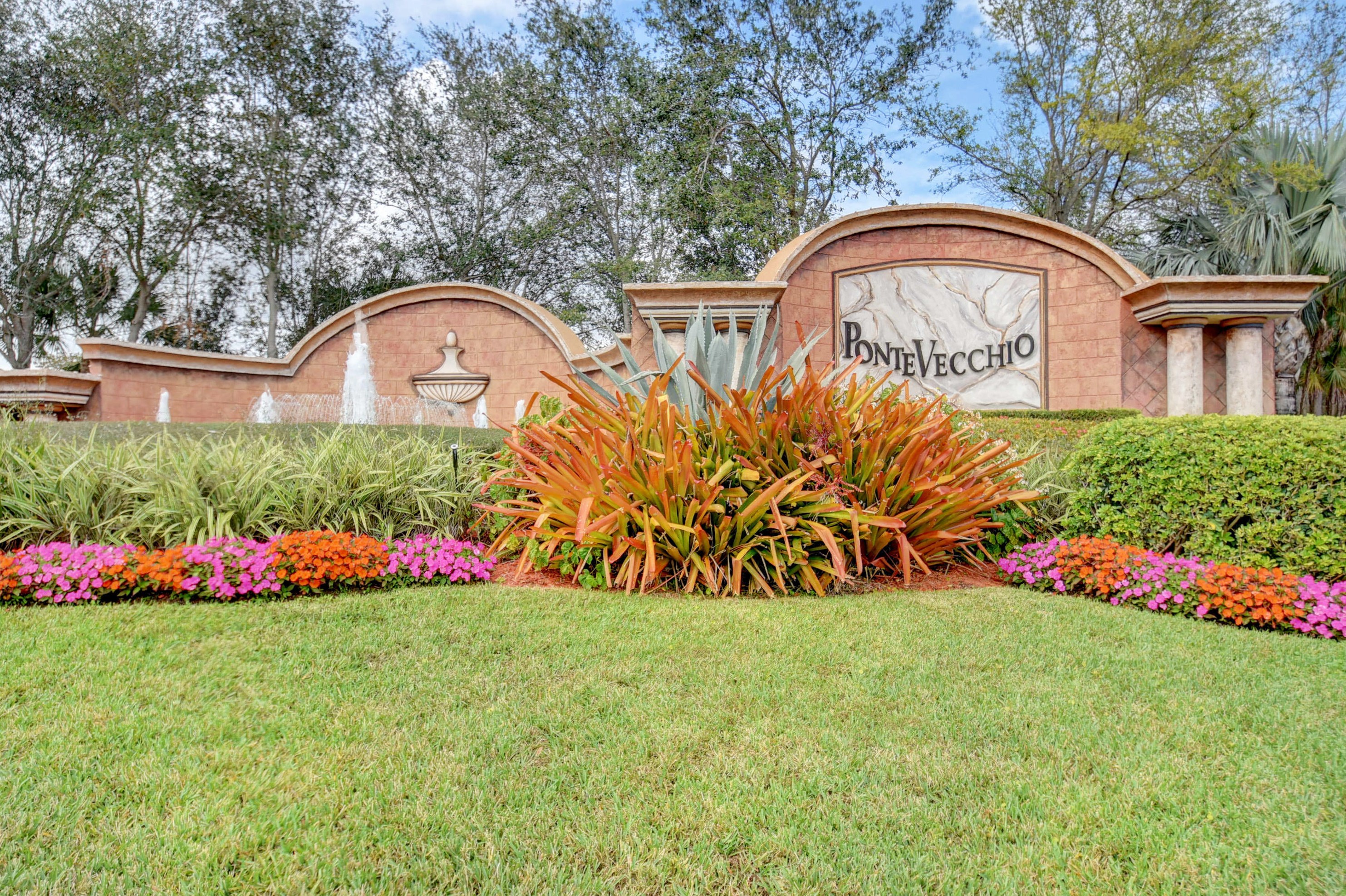 6774 Garde Rd, Boynton Beach FL 33472-7315 exterior