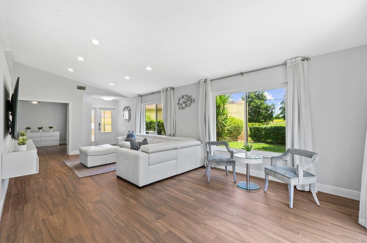 19977 Villa Medici Pl, Boca Raton FL  33434-5620 exterior