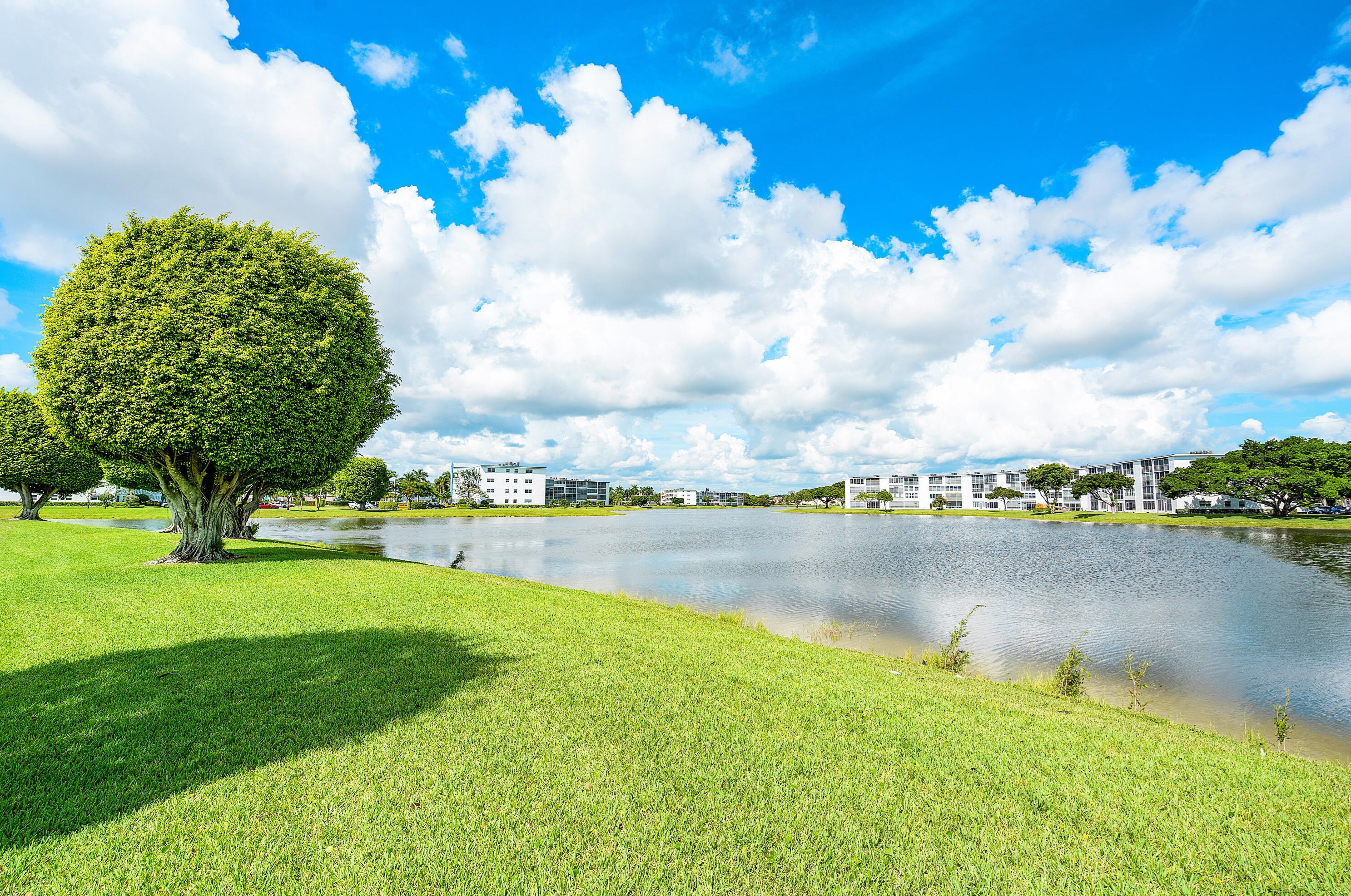 2047 Guildford C, Boca Raton FL 33434-4868 exterior