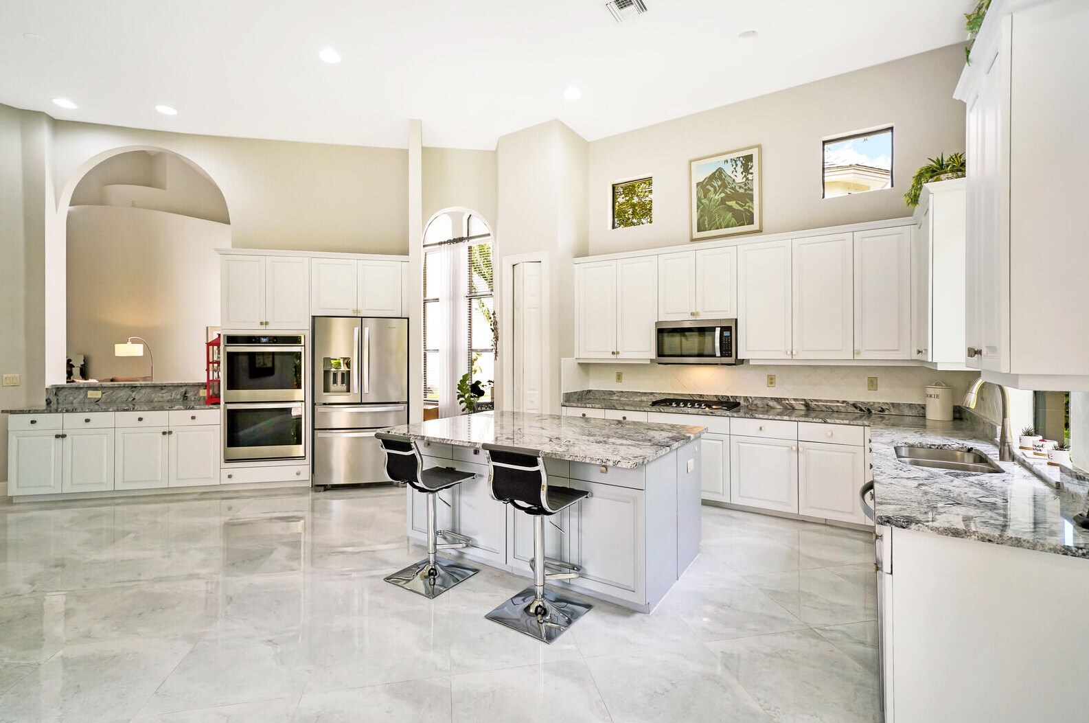 3444 Collonade Dr, Lake Worth FL  33449-8062 exterior
