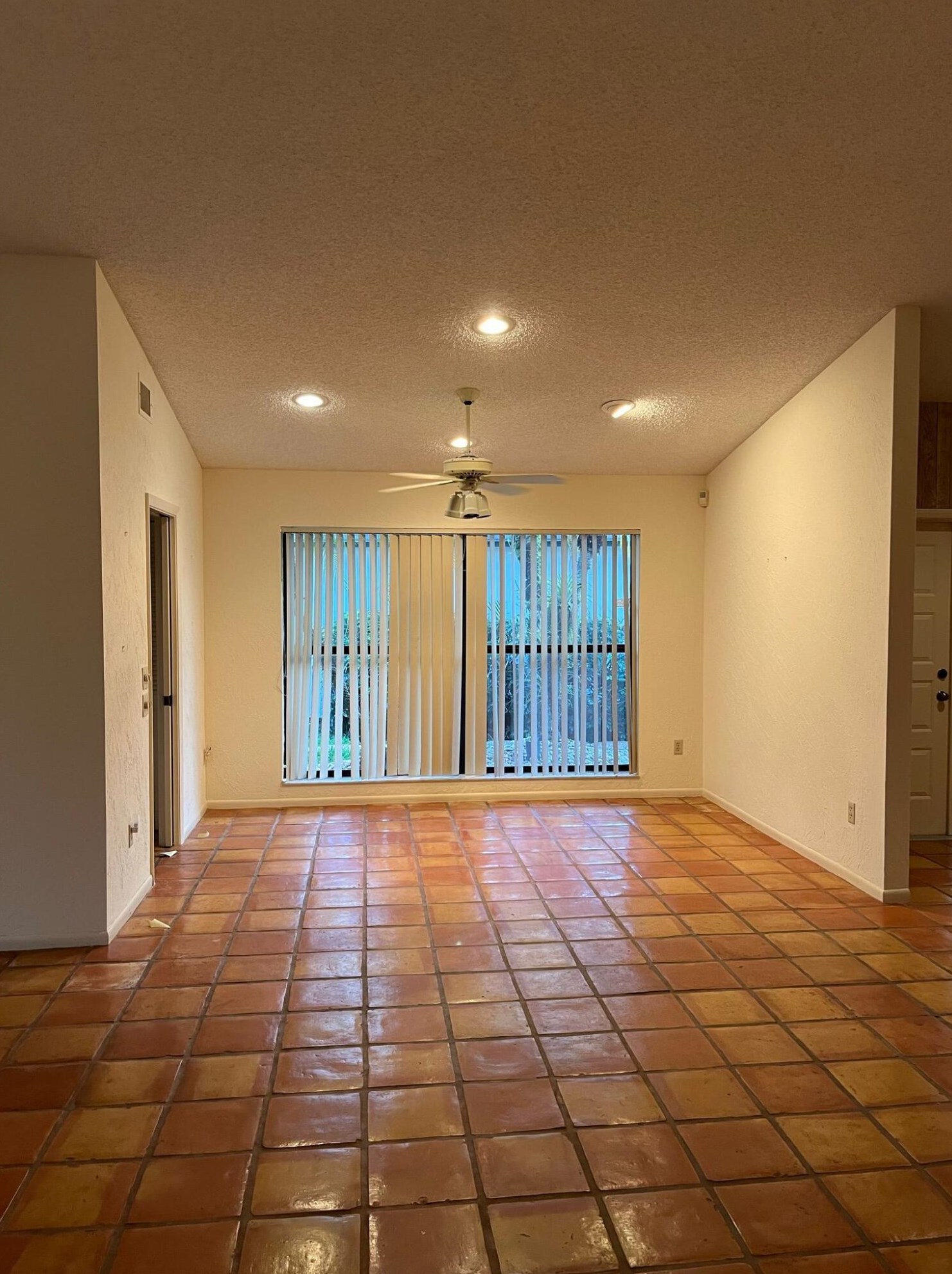 21434 Bridge View Dr, Boca Raton FL  33428-1609 exterior