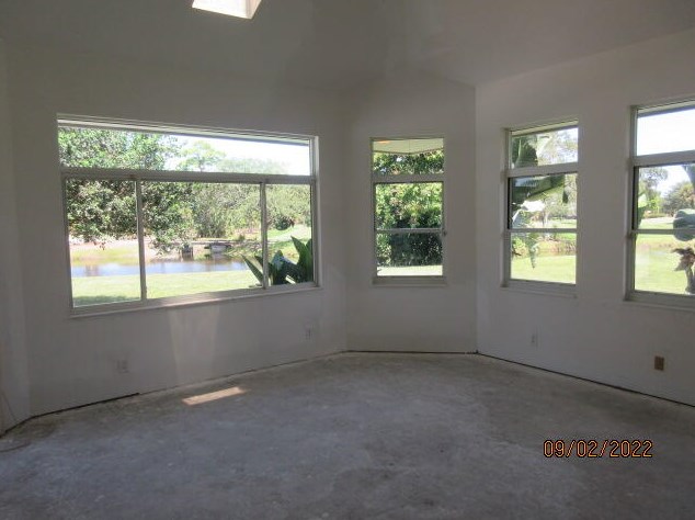 605 Atlantis Est Way, Lake Worth FL 33462-1209 exterior