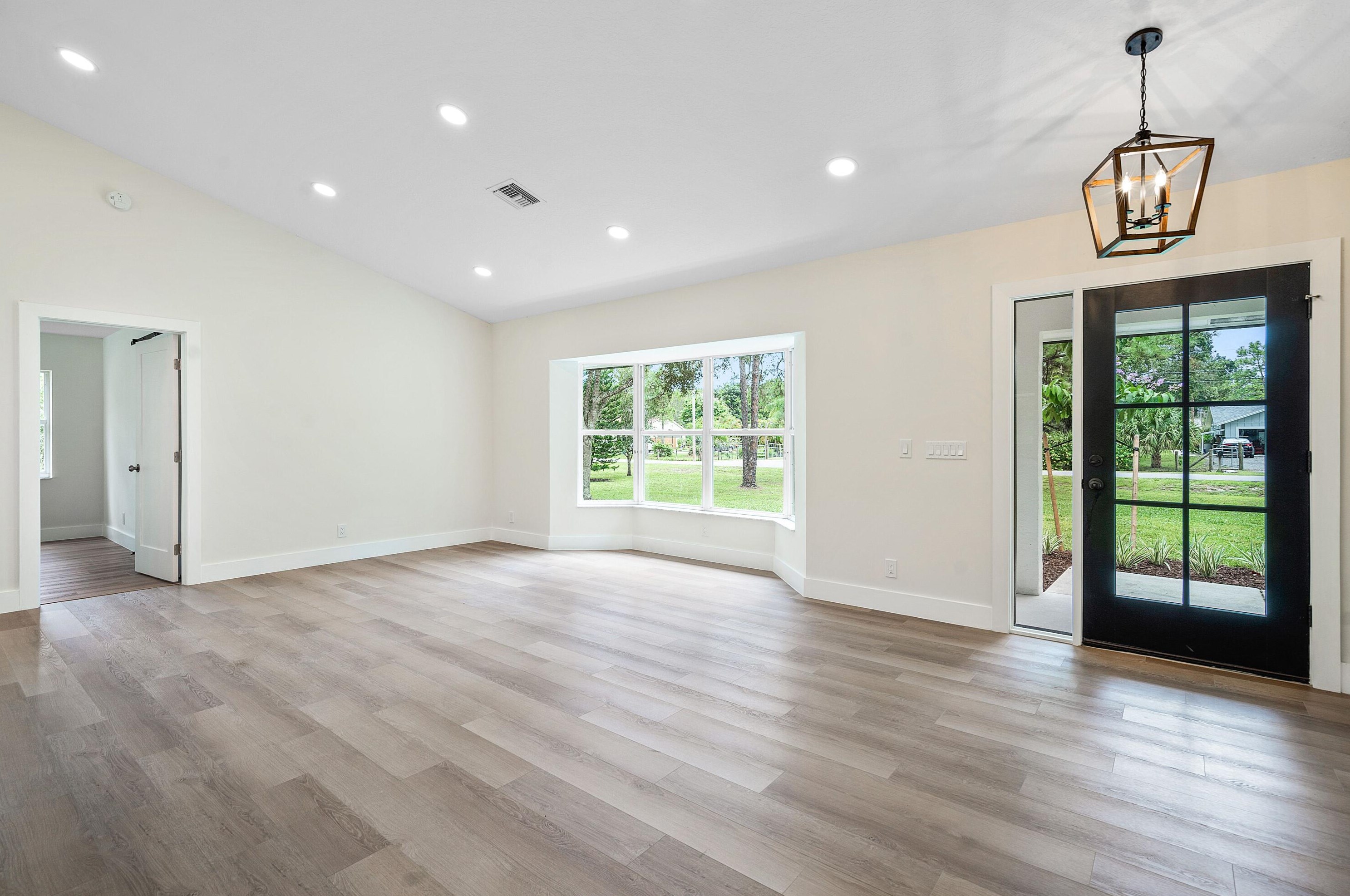 13761 158th St, Jupiter FL  33478-8516 exterior