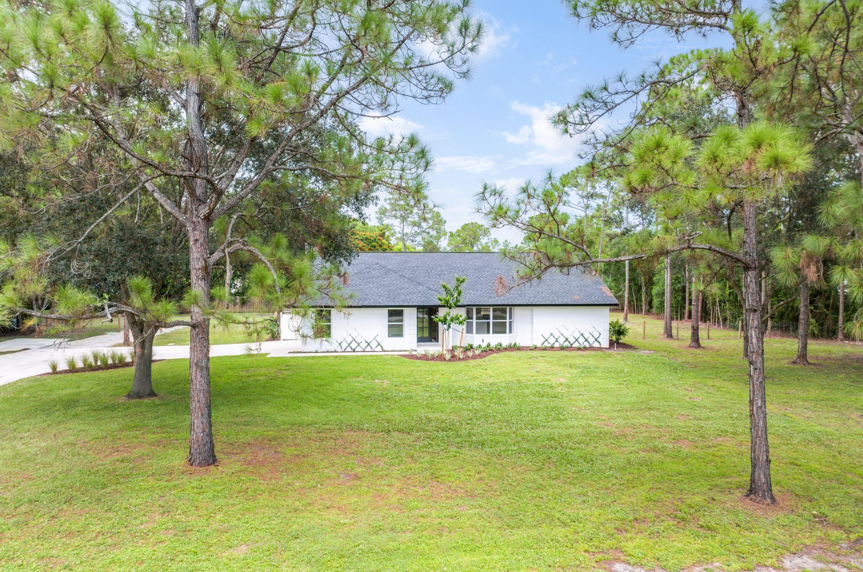 13761 158th St, Jupiter FL  33478-8516 exterior