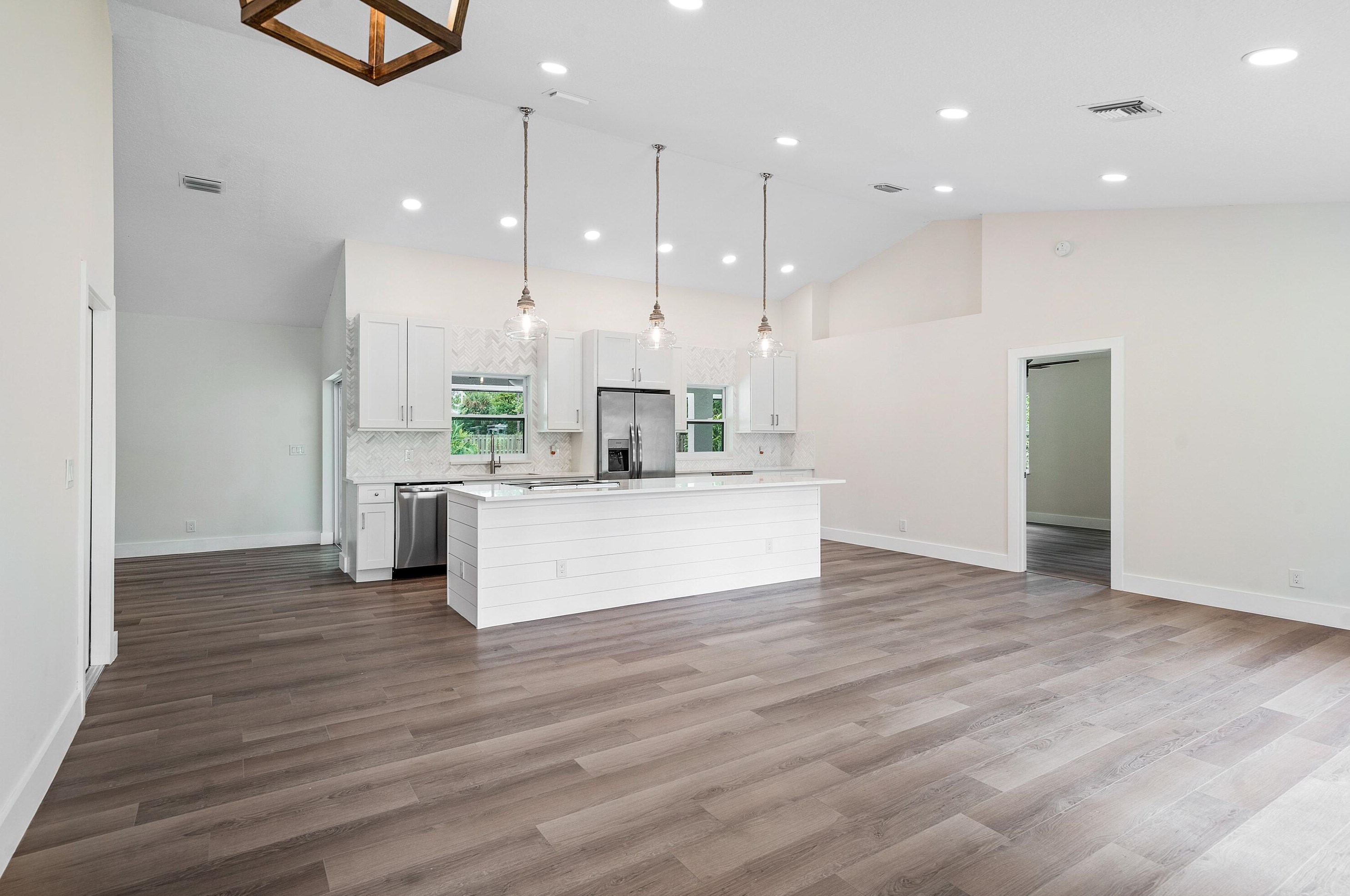 13761 158th St, Jupiter FL  33478-8516 exterior