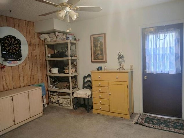 5157 Canal Cir, Lake Worth FL 33467-1840 exterior