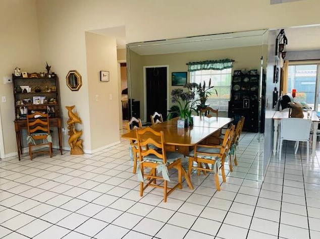 5157 Canal Cir, Lake Worth FL 33467-1840 exterior