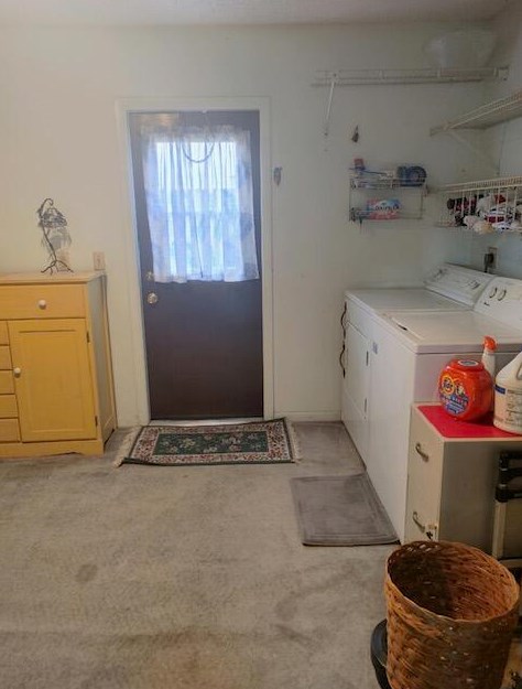 5157 Canal Cir, Lake Worth FL 33467-1840 exterior