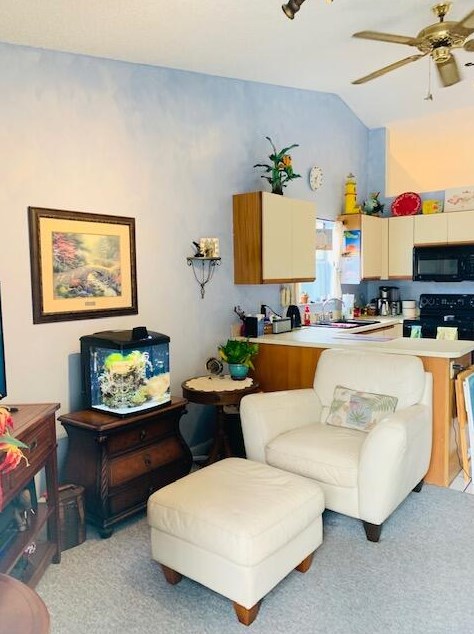 5157 Canal Cir, Lake Worth FL 33467-1840 exterior