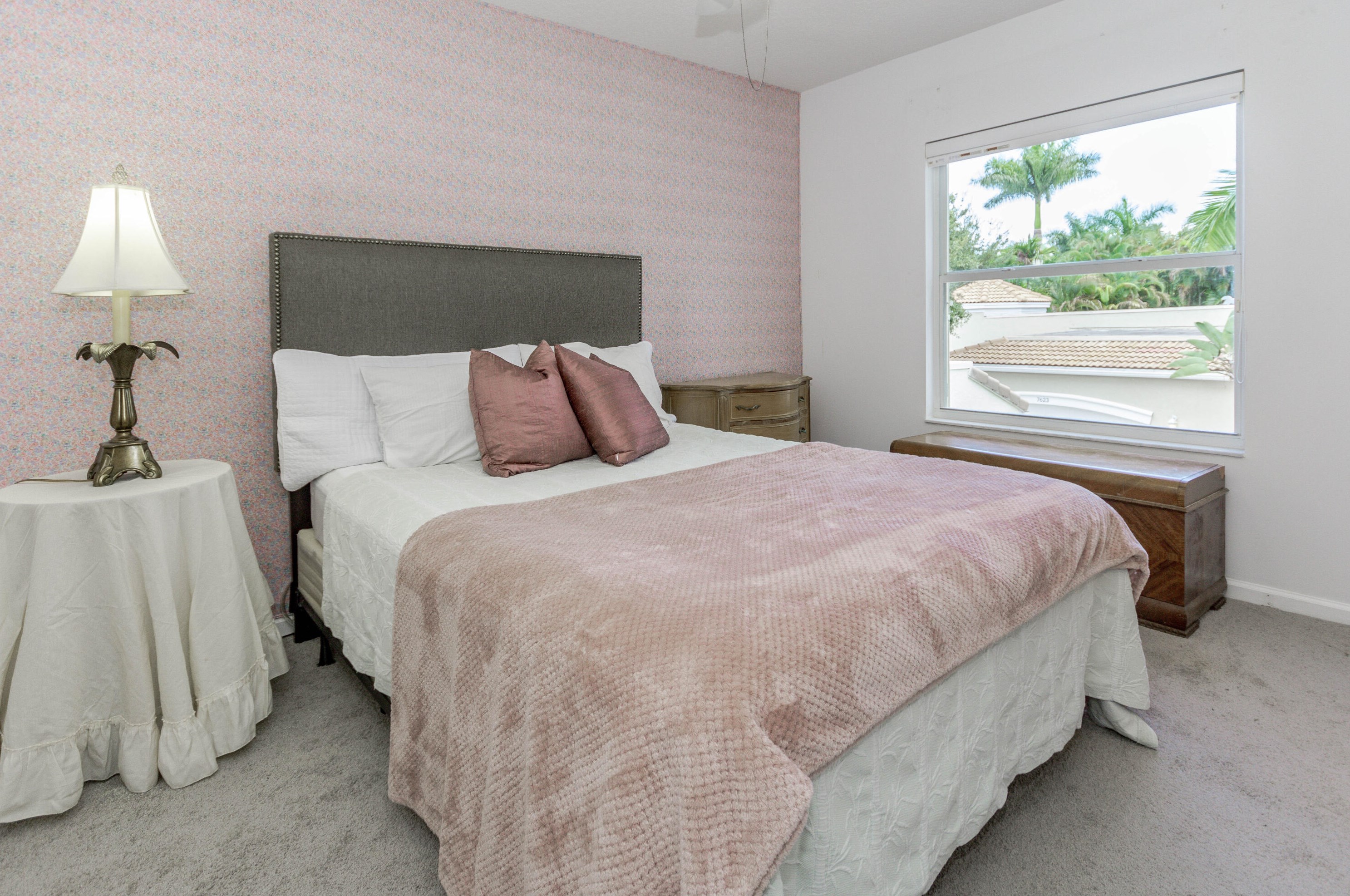 7635 Iris Ct, West Palm Beach FL  33412-3143 exterior