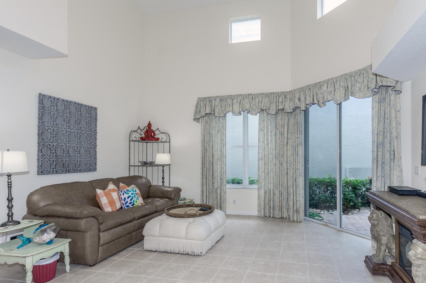 7635 Iris Ct, West Palm Beach FL  33412-3143 exterior
