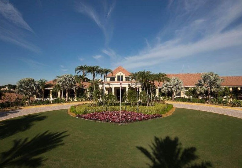 7635 Iris Ct, West Palm Beach FL  33412-3143 exterior