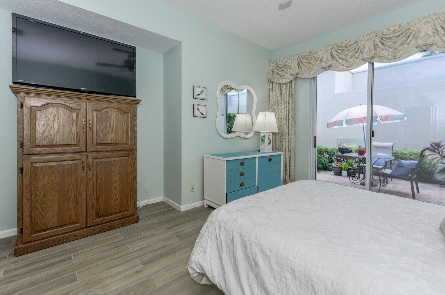 7635 Iris Ct, West Palm Beach FL  33412-3143 exterior