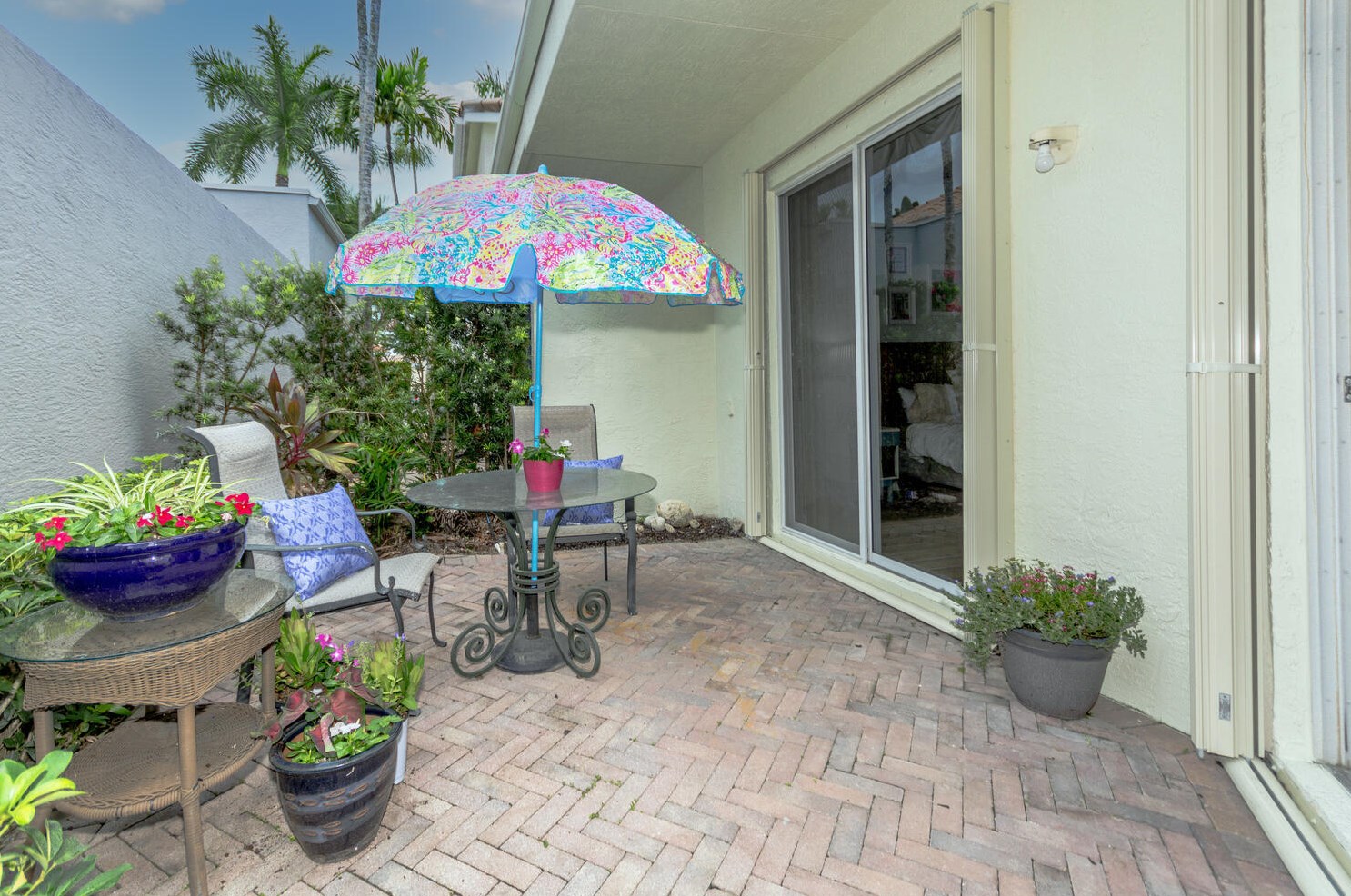 7635 Iris Ct, West Palm Beach FL  33412-3143 exterior