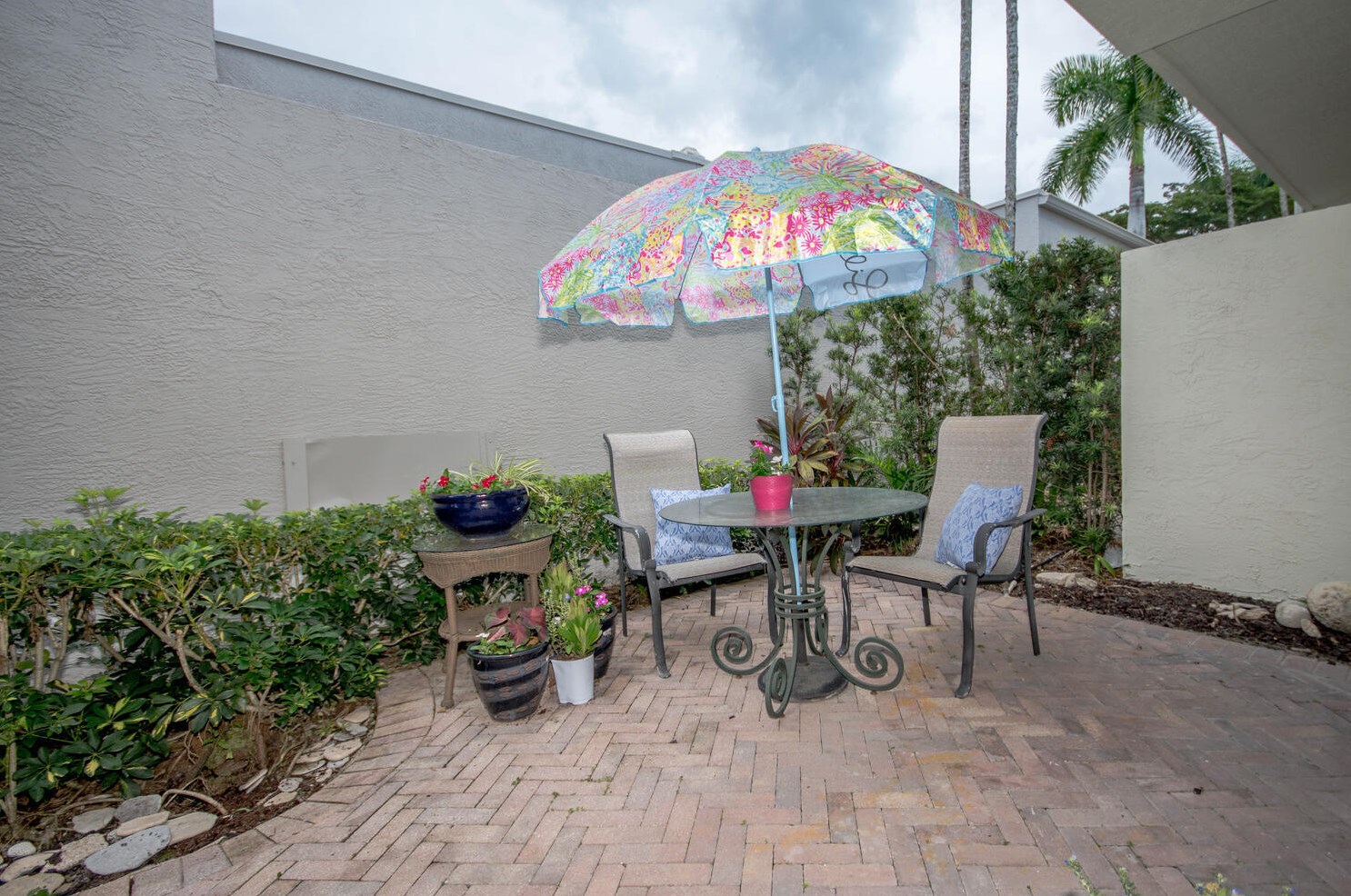 7635 Iris Ct, West Palm Beach FL  33412-3143 exterior