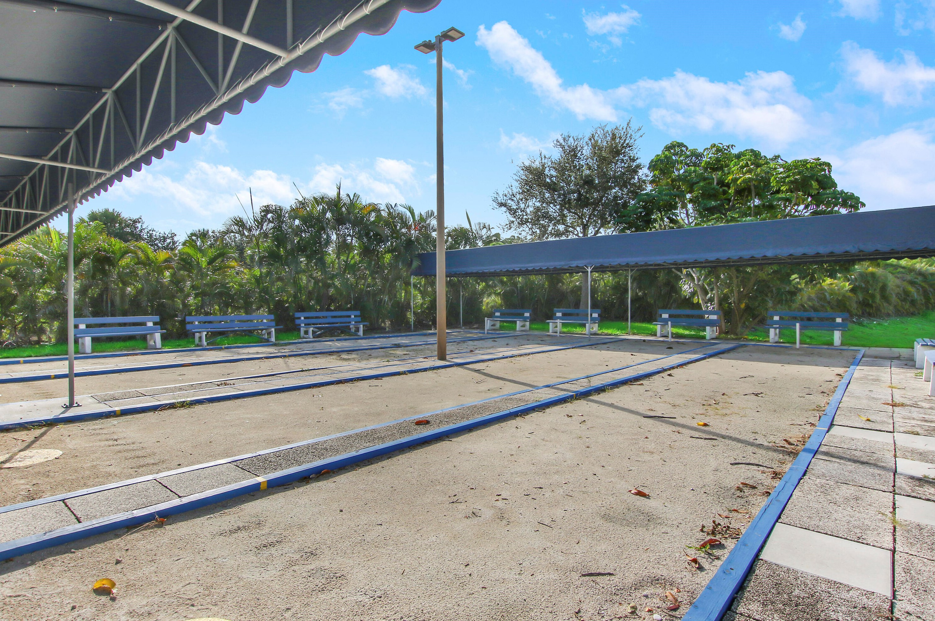 177 Waterside Dr, Lake Worth FL  33462-6169 exterior