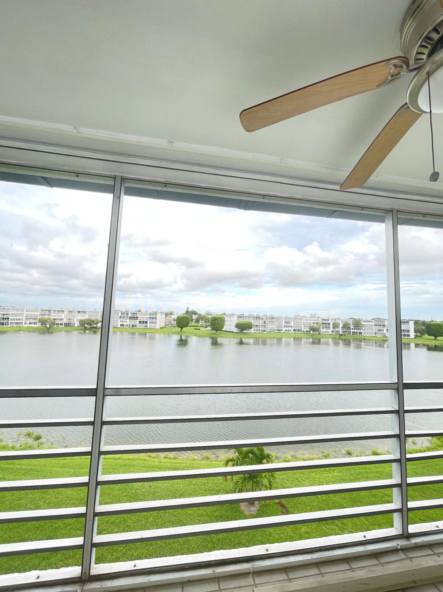 4022 Exeter B, Boca Raton FL  33434-2965 exterior